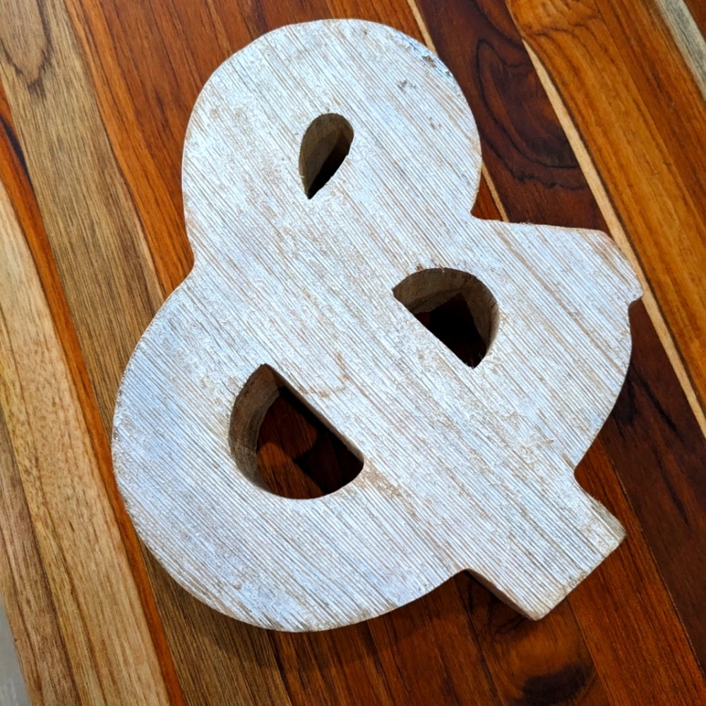 🔴SOLD🔴Wooden Decor Letter &